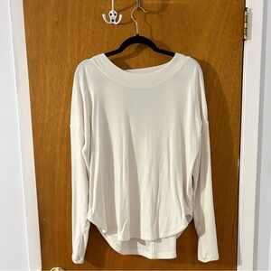 Athleta Cream Long Sleeve Women's Top